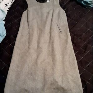 Harve Benard sport dess